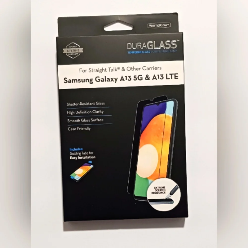 📱NWT SCREEN PROTECTOR📱